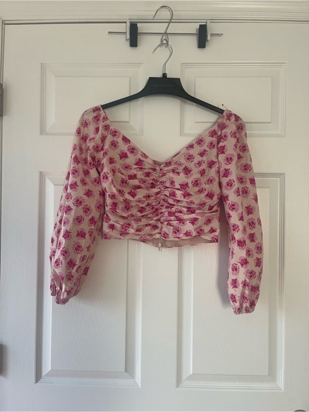 J.Crew Pink Floral Ruched V-Neck Crop Blouse - Picture 1 of 5